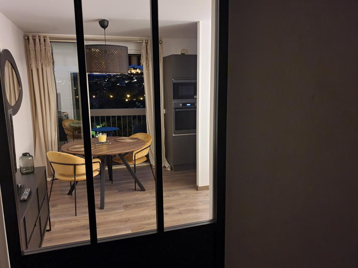 La Loge Du Chateau ! "Climatise" Greoux-les-Bains Luaran gambar