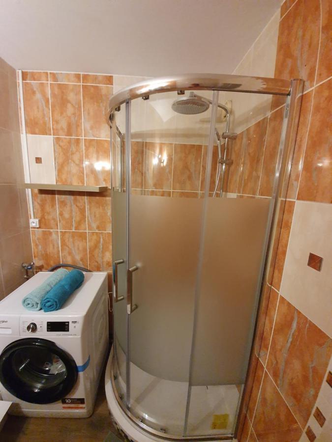 La Loge Du Chateau ! "Climatise" Greoux-les-Bains Luaran gambar